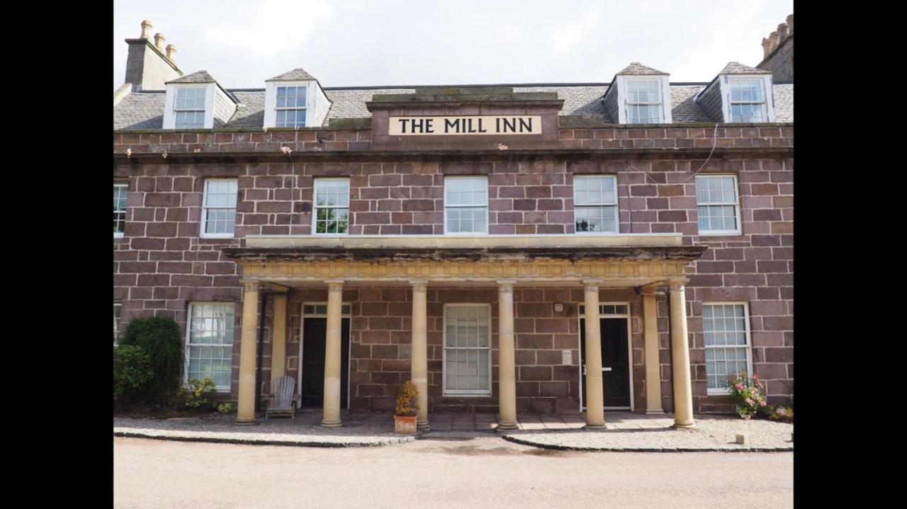 The Snug @ The Mill Inn, Стоунхевън Екстериор снимка